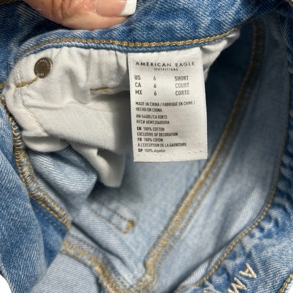 American Eagle Busted Knee High Waist Straight Leg Ankle Jeans Sz 6 - Picture 9 of 16